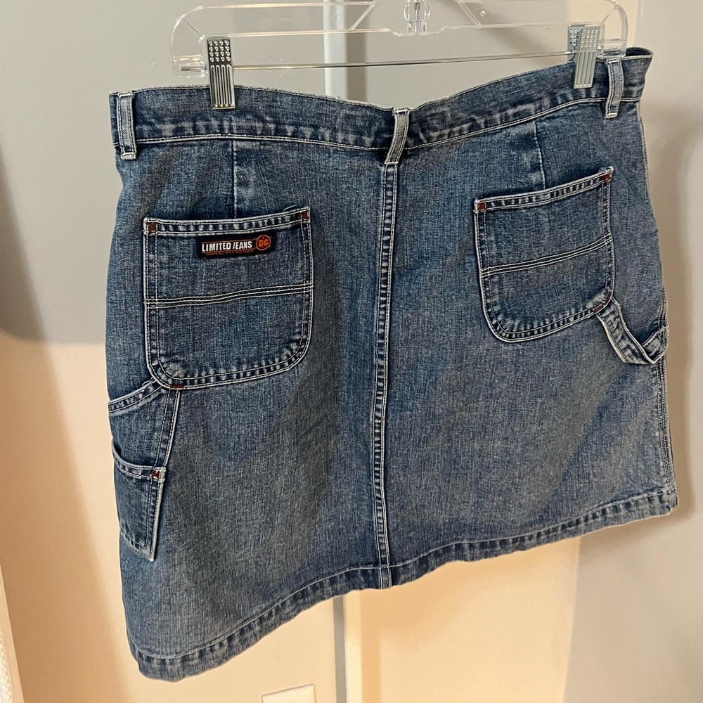 Denim skirt